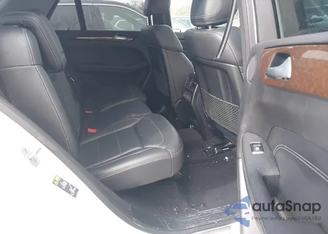 2015 Mercedes-Benz Ml 350 4Matic z USA, uszkodzony, nr VIN 4JGDA5HB0FA606270